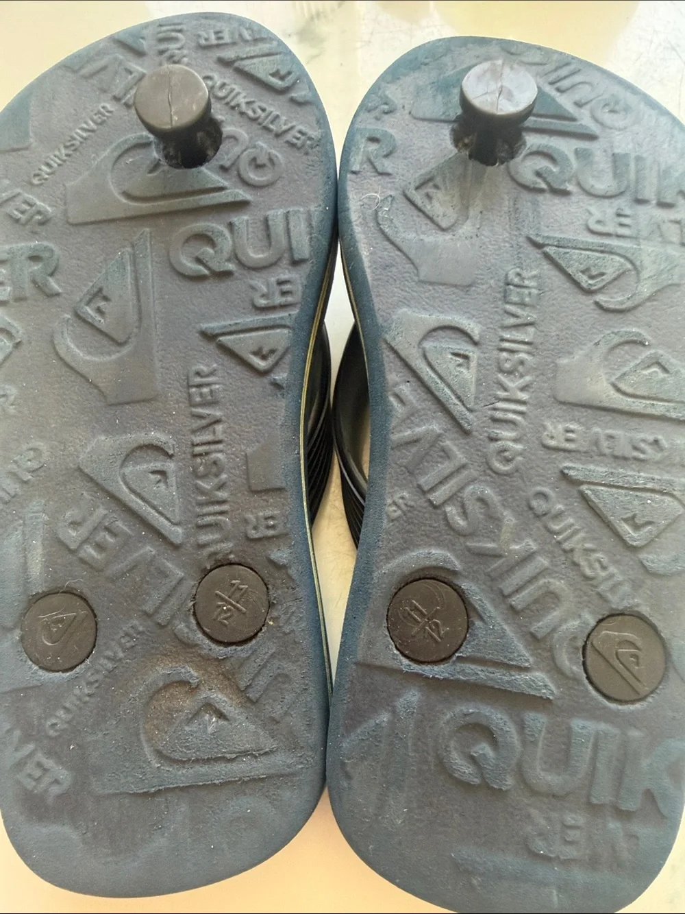 Quiksilver pair flip